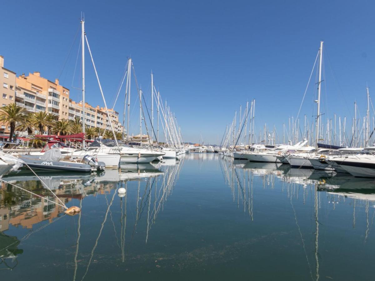 Studio Port De La Gavine-17 By Interhome Hyeres Bagian luar foto